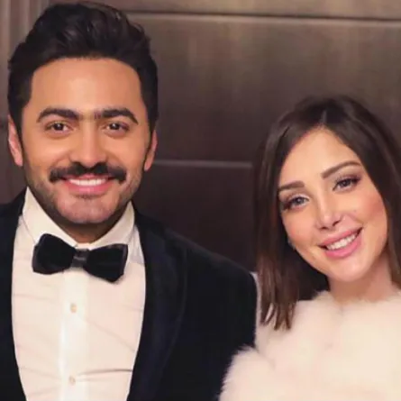 تامر حسني وبسمة بوسيل صورة من صفحته على انستغرام