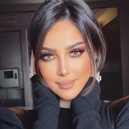 بسمة بوسيل... مكياج وتسريحات شعر شبابية بلمسات شرقية