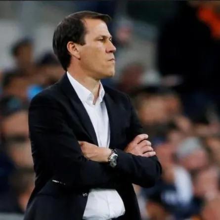 النصر السعودي ينهي عقد مدرب الفريق الأول رودي جارسيا 