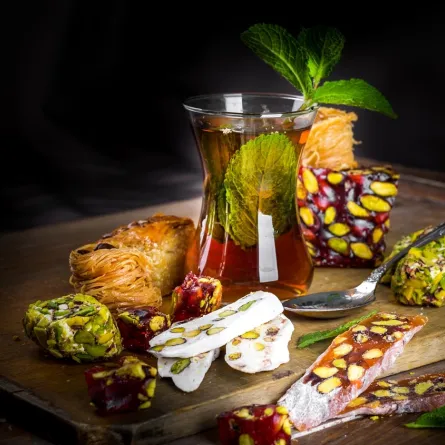 استعدادات العيد حول العالم