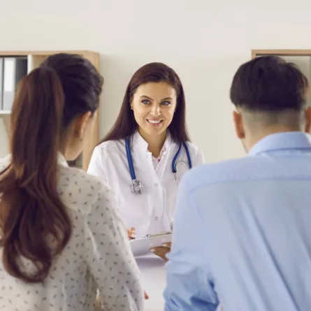 صورة لزيارة الطبيب