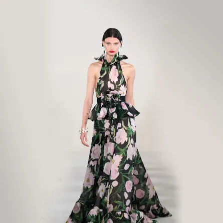 فساتين سواريه موضة صيف 2023