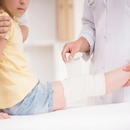 صورة لطفلة مصابة 