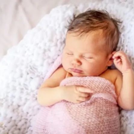 صورة لمولودة حديثة