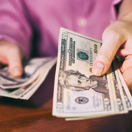 مكافأة الموظف