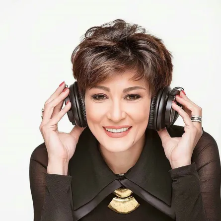 سماح أنور - الصورة من صفحتها الرسمية على الفيس بوك