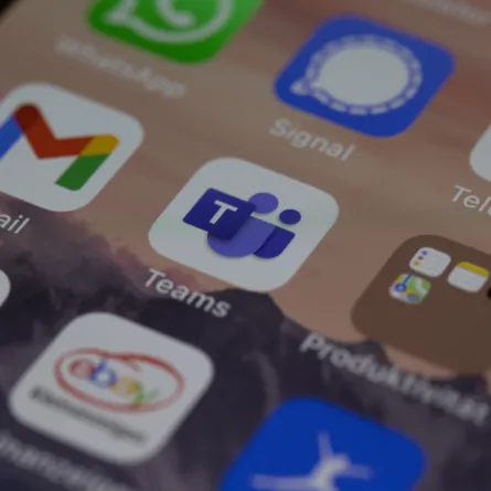 مايكروسوفت تتيح فلاتر سناب شات لمنصة تيمز 