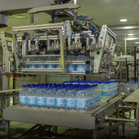 مصنع تعبئة مياه زمزم