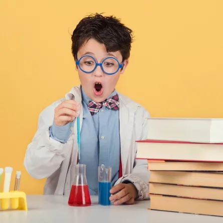 صورة لطفل موهوب