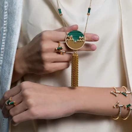 المصممتان ابتسام وعهود الغفيلي: في مجوهراتنا دمج للحضارات العربية والعالمية