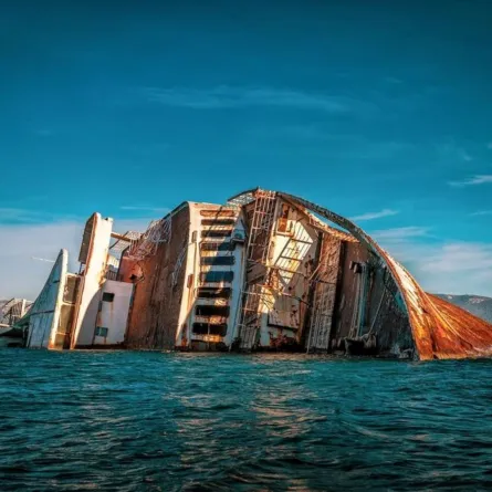 العثور على حطام سفينة بعد 50 سنة من غرقها