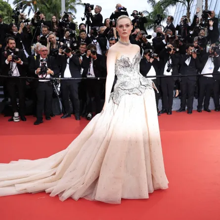                 مهرجان  كان السينمائي 2023، إيل فانينج Elle Fanning  (مصدر الصورة : Valery HACHE / AFP)