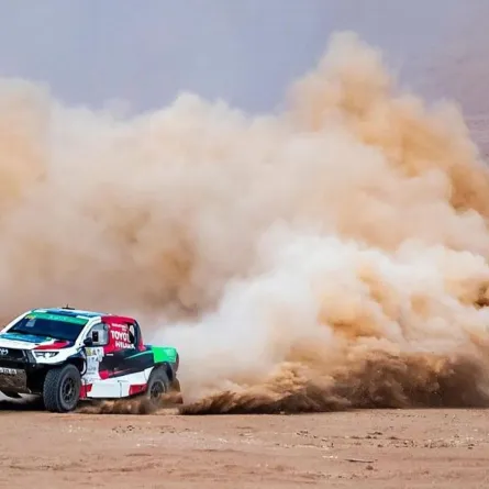 سباق السيارات