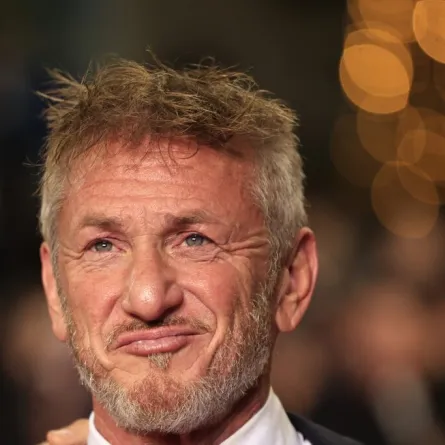 شون بن Sean Penn في مهرجان كان السنمائي (مصدر الصورة: Valery HACHE / AFP)