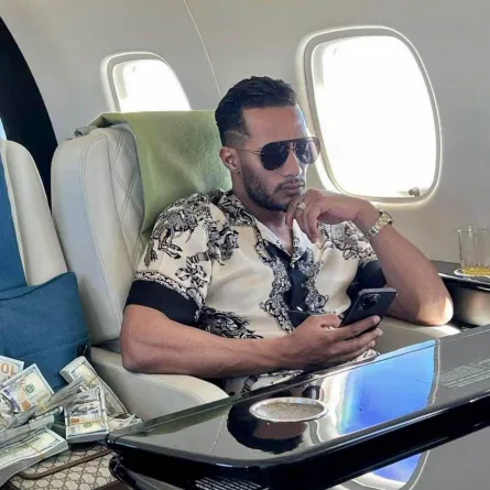 محمد رمضان - الصورة من صفحته الرسمية على الفيس بوك