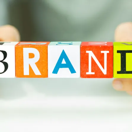 العلامة التجارية