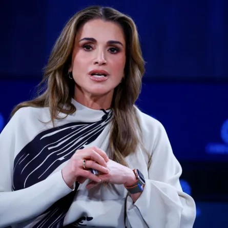 الملكة رانيا (Queen Rania Al Abdullah). مصدر الصورة: Photo by John Lamparski / GETTY IMAGES NORTH AMERICA / Getty Images via AFP