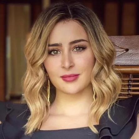 عائشة بن أحمد - الصورة من حسابها في انستغرام