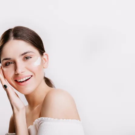 زيت بذور العنب لشد البشرة.. فوائده وطرق استخدامه