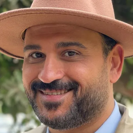 أكرم حسني-الصورة من حسابه على الانستغرام