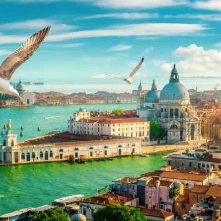 متعة السياحة في إيطاليا 