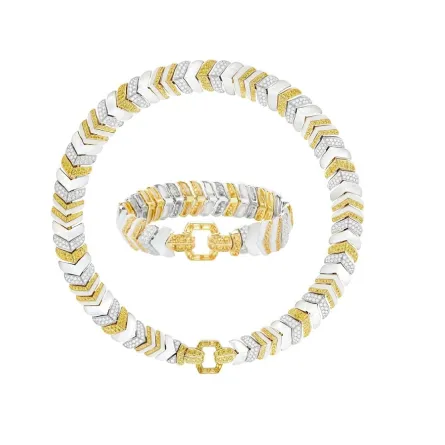 موديلات أطقم مجوهرات مرصعة بالياقوت تحبس الأنفاس