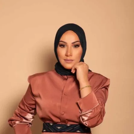 نداء شرارة - الصورة من صفحتها الرسمية على الفيس بوك