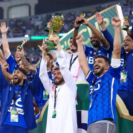 الهلال يتوج بكأس خادم الحرمين الشريفين للمرة العاشرة على حساب الوحدة - الصورة من واس
