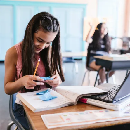 8 خطوات لخدمة "التسجيل الإلكتروني" للطلبة المستجدين بالصف الأول الابتدائي 1445هـ - الصورة من pexels