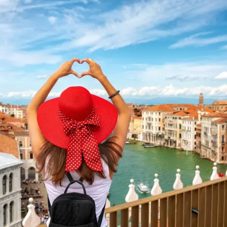 متعة السياحة والسفر