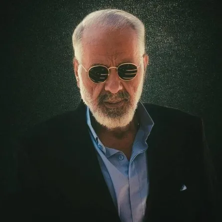 أيمن زيدان - صورة من حسابه على فيسبوك