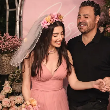 ماريتا ووالدها عاصي الحلاني - الصورة من حسابها على فيسبوك