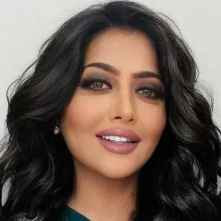 فاطمة الحوسني -الصورة من حسابها على الانستغرام