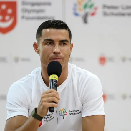كريستيانو رونالدو Cristiano Ronaldo  في سنغافورة (مصدر الصورة : Lionel NG / AFP)