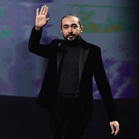 أول خليجي ينضم إلى اتحاد الأزياء الراقية في باريس المصمم محمد آشي: هذا التعيين نقطة ضوء عظيمة في مسيرتي 