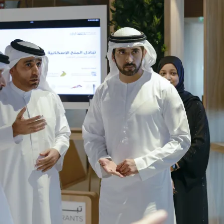 حمدان بن محمد يطلق استراتيجية دبي الرقمية. الصورة من الحساب الرسمي للشيخ حمدان على تويتر