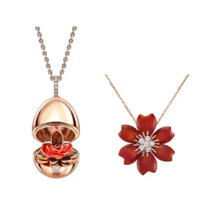 نسقيها بصيحة التكديس..قلادات ذهب بتصاميم قصيرة لعروس عيد الأضحى