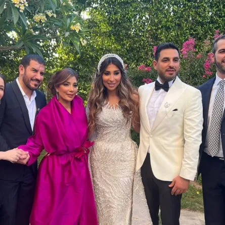 أصالة وعائلتها في حفل زفاف أنس- الصورة من حساب شام الذهبي على إنستغرام 