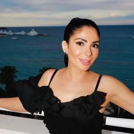 منى زكي - الصورة من حسابها على انستغرام