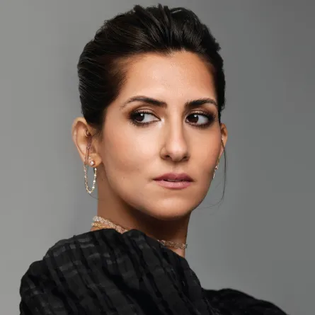 المصممة نور شمّا: أسعى إلى صياغة مجوهرات متقنة ولا تجذبني الصيحات المكررة