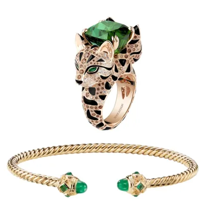 مجوهرات مرصعة بالحجر الأخضر مناسبة لعبايات عيد الأضحى