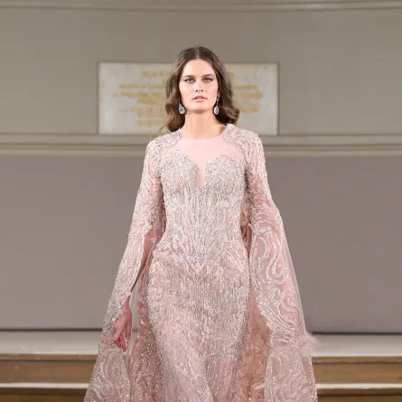 موديلات فساتين خطوبة بأكمام منسدلة لصيف 2023 من هاني البحيري «Hany El Behairy»