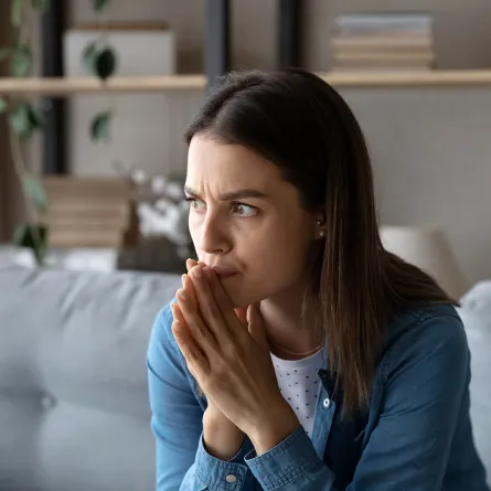 كم من الوقت يستغرق لتسامحي الزوج المخادع؟ Shutterstock