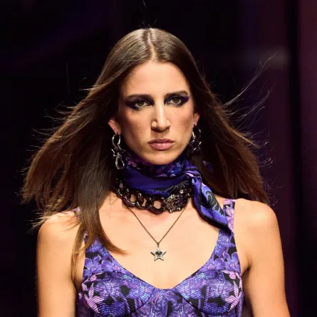 سكارف حرير معرق من فيرساتشي Versace