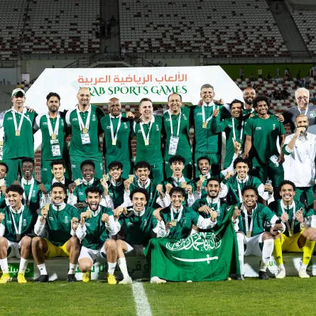 الذهب يليق بالذهب.. المنتخب السعودي الأخضر تحت الـ19 بطلا على حساب سوريا في دورة الألعاب العربية - الصورة من حساب المنتخب السعودي على تويتر