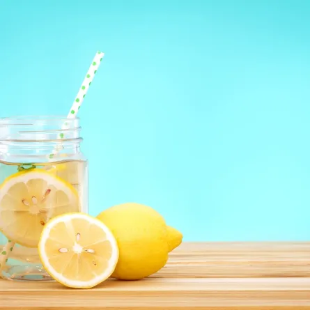 صورة لمياه الليمون