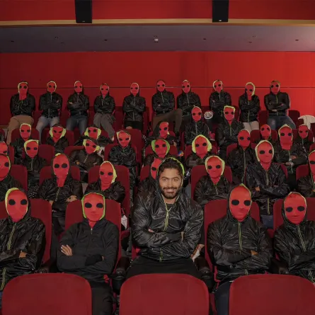 تامر حسني من دعاية فيلم تاج - الصورة من صفحته الرسمية على الفيس بوك