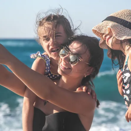 صورة لعائلة