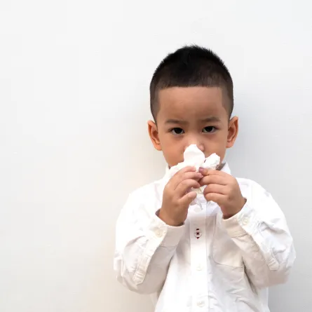 صورة لنزيف أنف الطفل