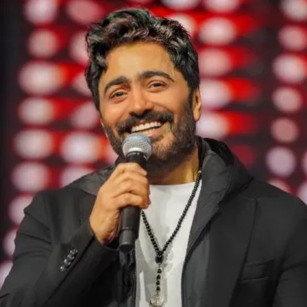 تامر حسني - الصورة من حسابه في انستغرام